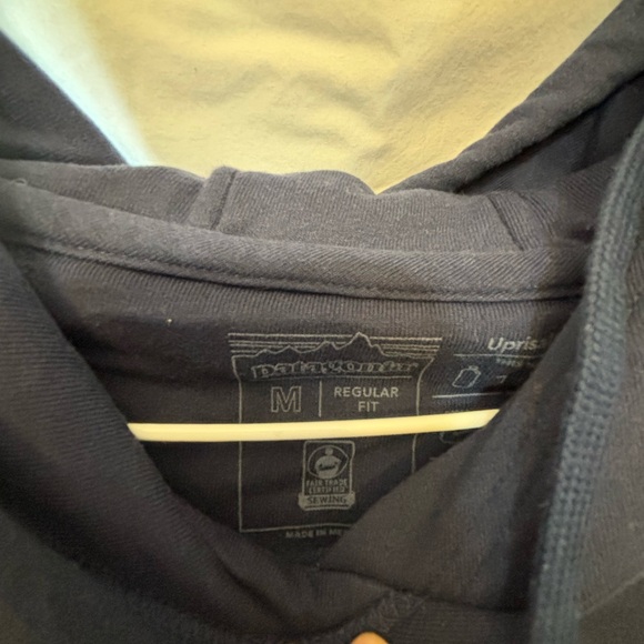 Patagonia hoodie - Picture 3 of 3